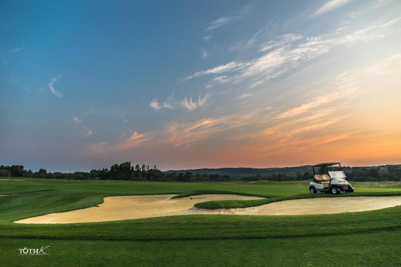Zala Springs Golf Resort Zalacsany Ngoại thất bức ảnh